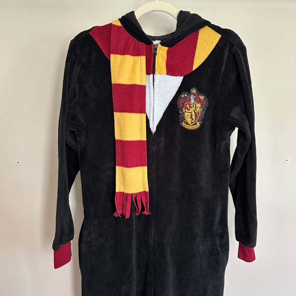Unisex Harry Potter Gryffindor Onesie Pajama Sleepwear S/M Black - Picture 1 of 8
